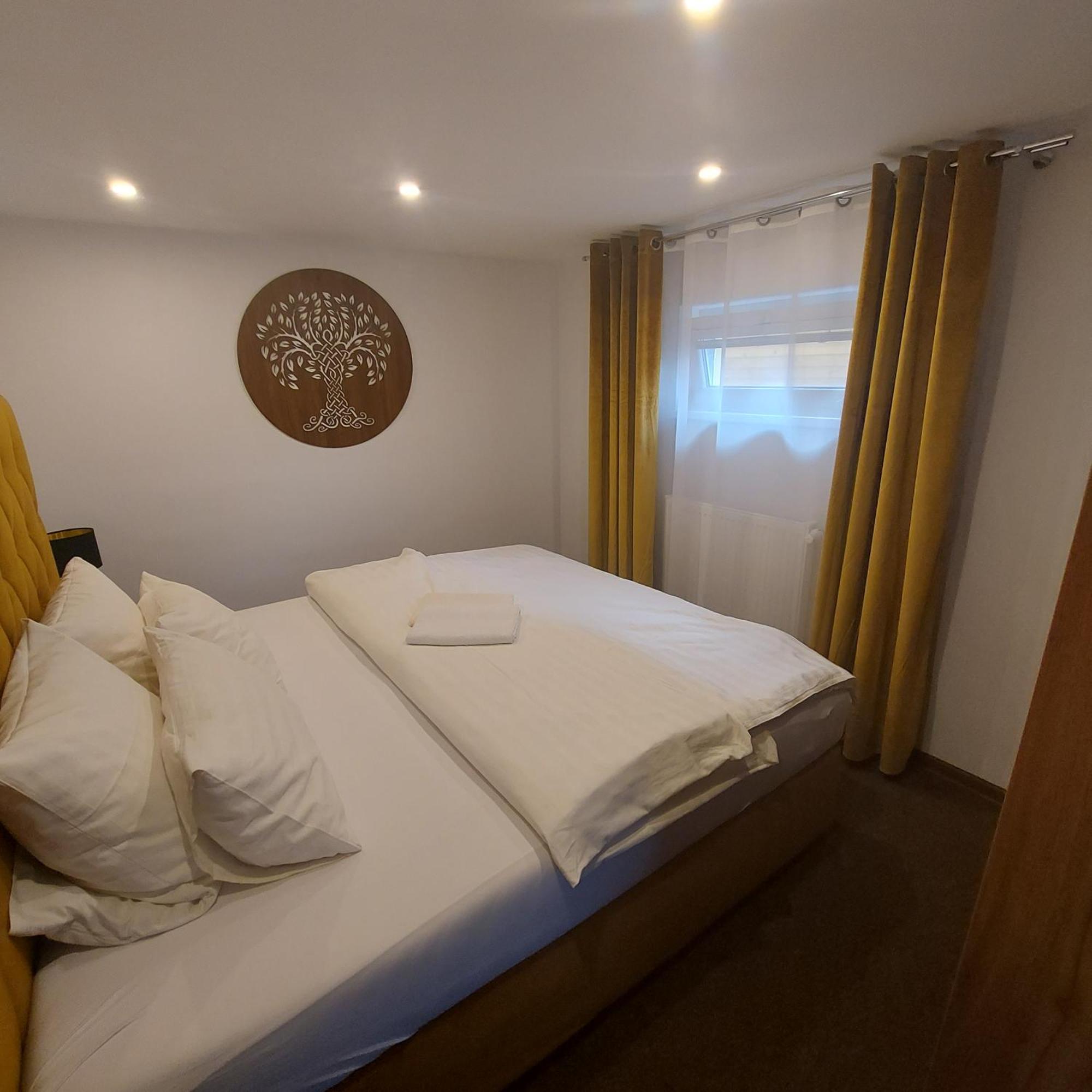 Apartmany Lenka Besenova 104 Luaran gambar