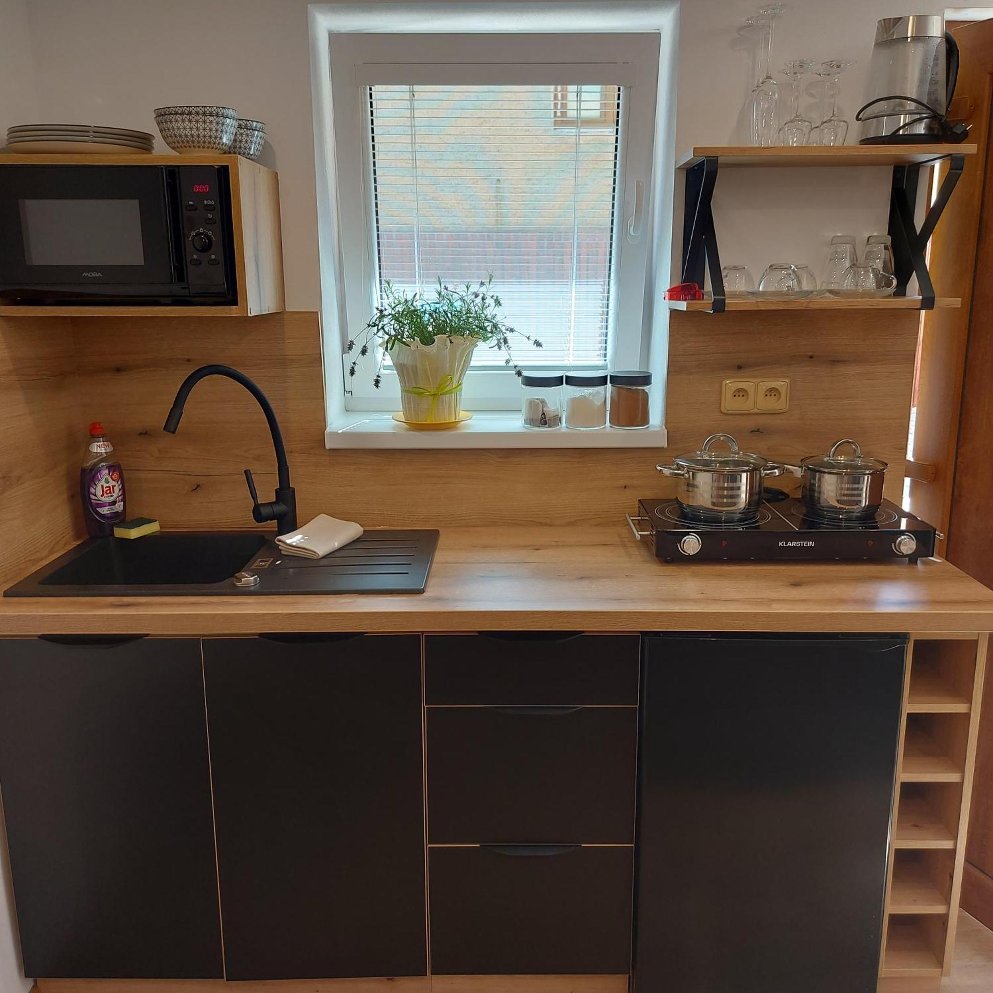 Apartmany Lenka Besenova 104 Bilik gambar