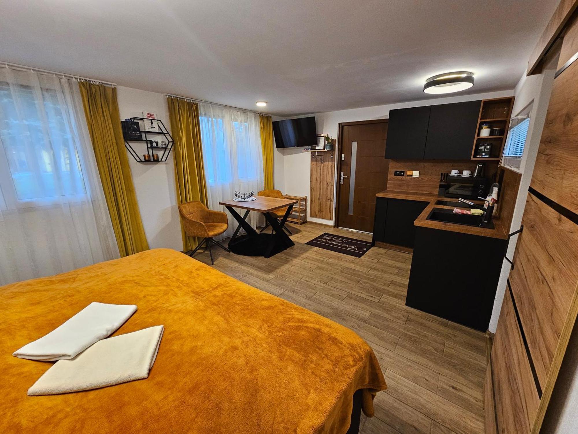 Apartmany Lenka Besenova 104 Luaran gambar